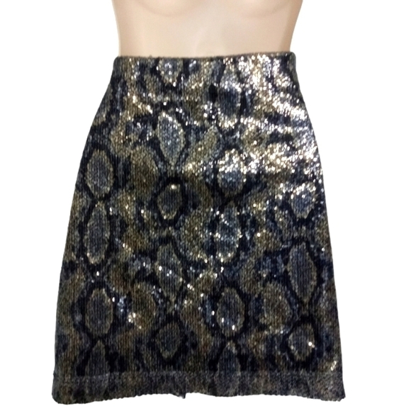 Express Snakeskin Sequined Skirt Sz L - Picture 3 of 4